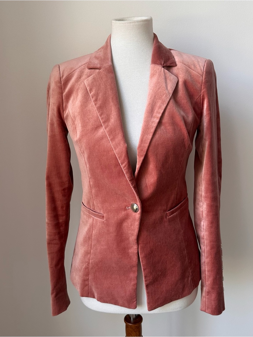 White House Black Market Rose Pink Velvet Single-Button Tailored Blazer Size 2